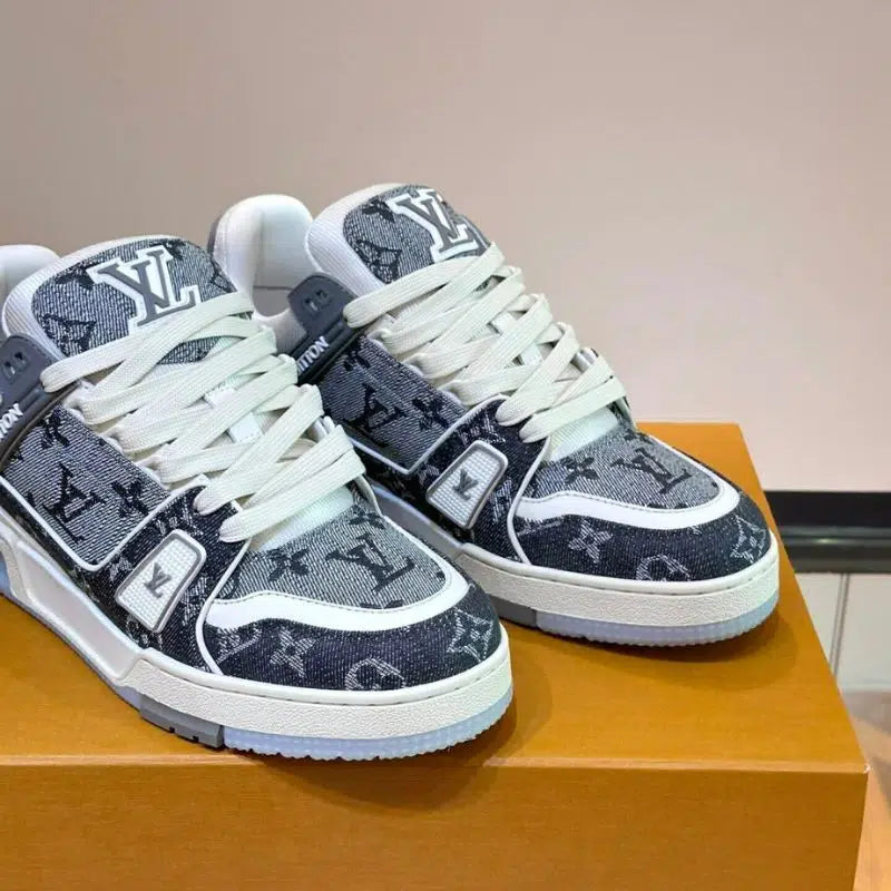 Louis Vuitton Trainer LVW035