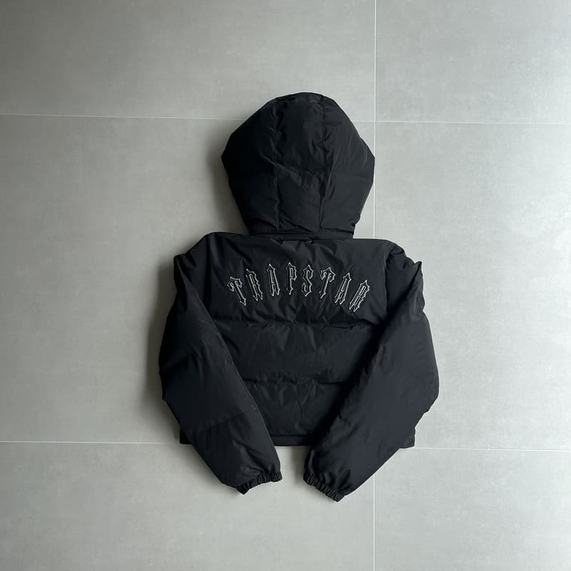 wamens-jacket-trapstar-irongate-hooded-puffer-black