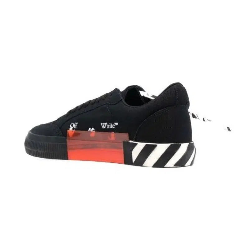 Off-White OFF029